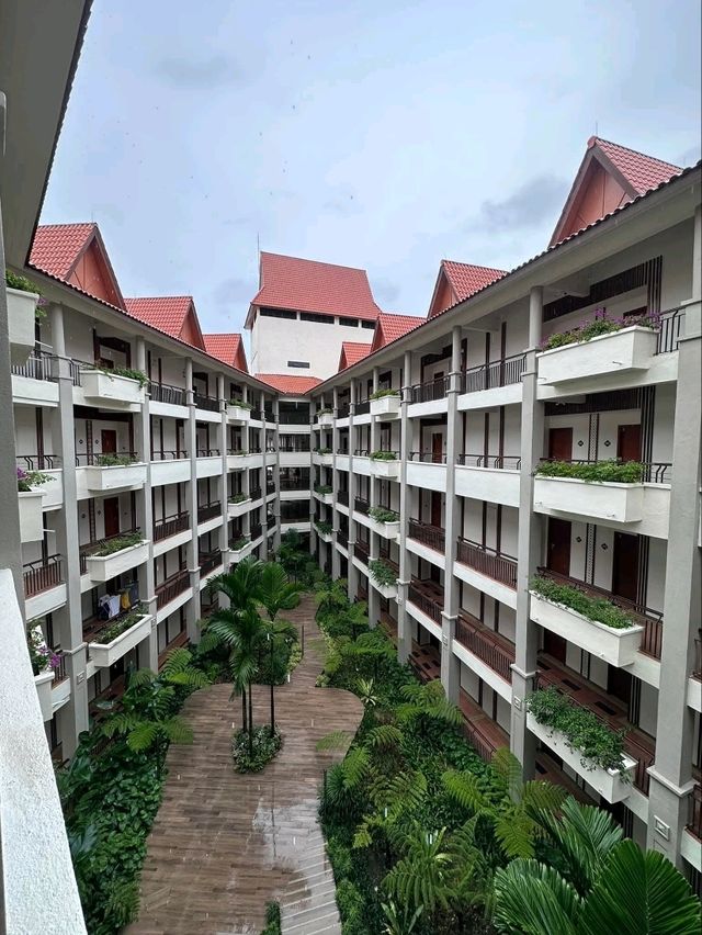 “A Fresh Escape at the New PARKROYAL A'Famosa Melaka: Comfort, Stylish & Modern Resort"