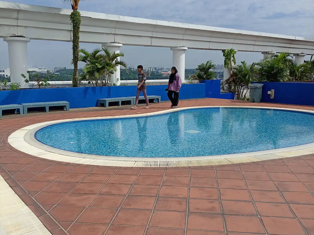 Berjaya Waterfront Hotel