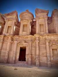 約旦🇯🇴的佩特拉之旅（來回26公里的走路）