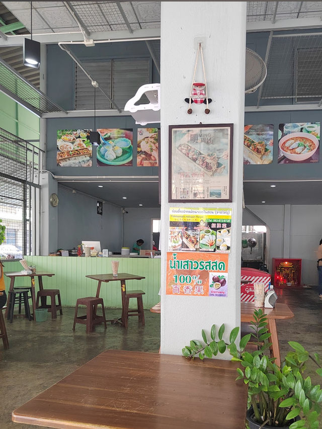 A Unique Seafood Experience in Hatyai: Pakmornalo Naisuan