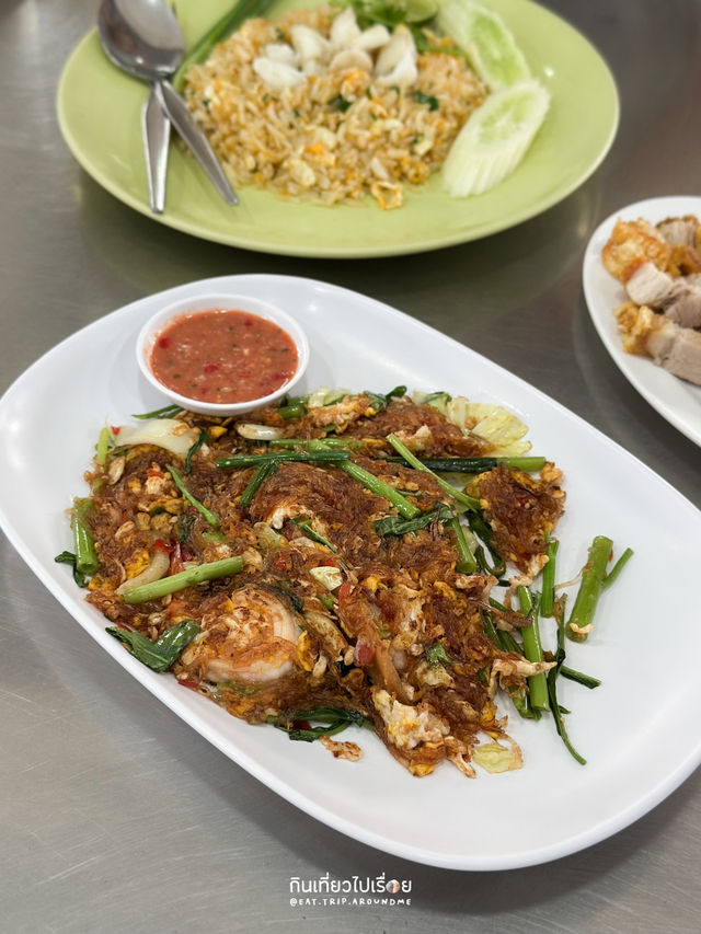 สุกี้แห้งที่อร่อยในร้านข้าวผัด