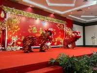 Golden Prawn 933 – Seafood Feast by the Sea!- Batam 