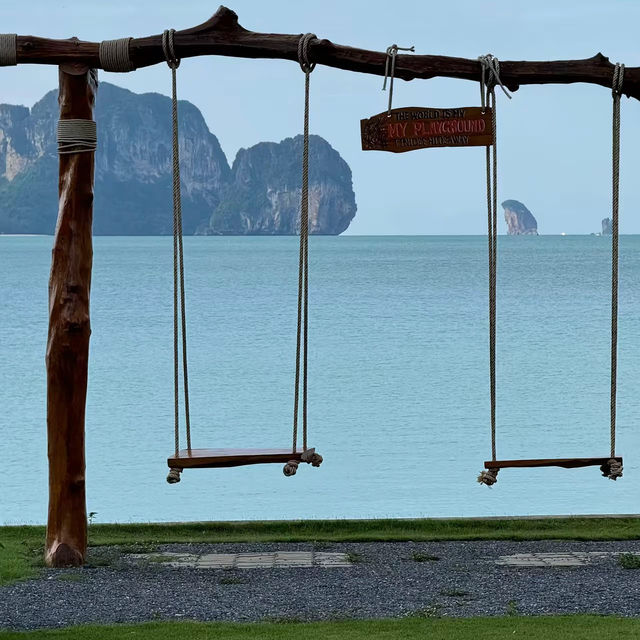 Tinidee hotel, Tonsai beach ,krabi Thailand 