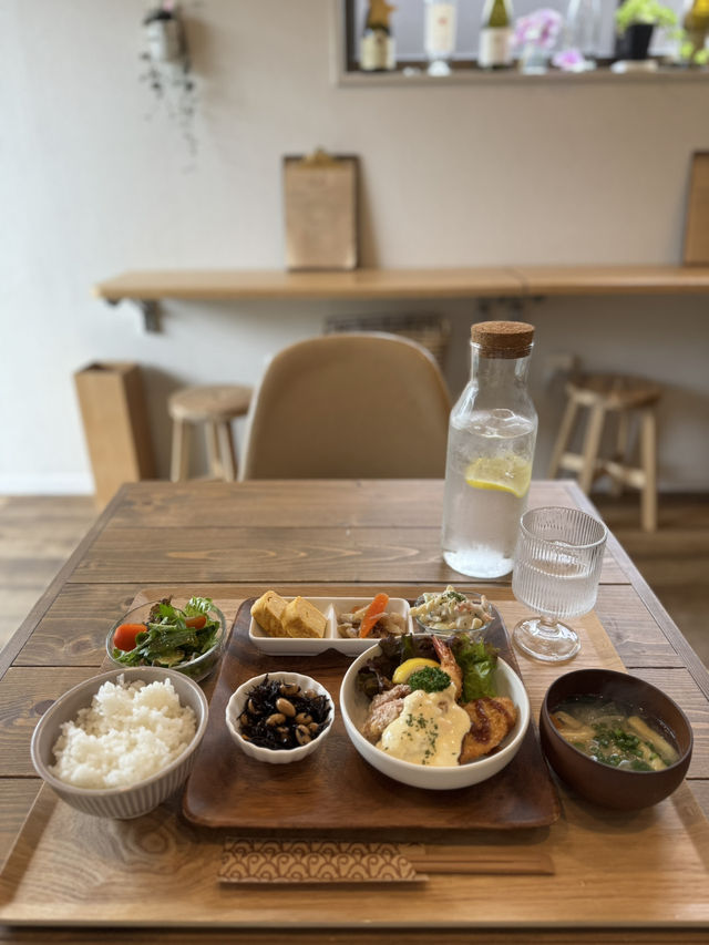 【北九州グルメ】品数たくさんなのにリーズナブルなランチ🍽