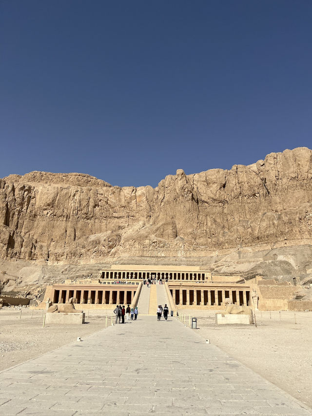 The Majesty of Hatshepsut – A Temple Fit for a Pharaoh (Queen