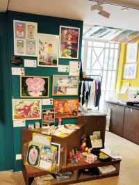The gallery store