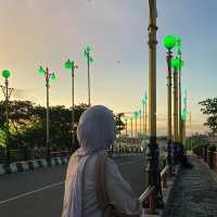 Springtime Serenade: Watching the Sunset at Siti Nurbaya Bridge