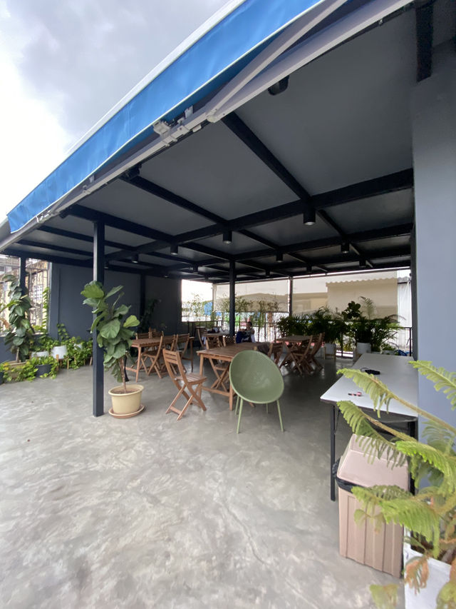 Tithong hostel ที่พักหลักร้อย 
