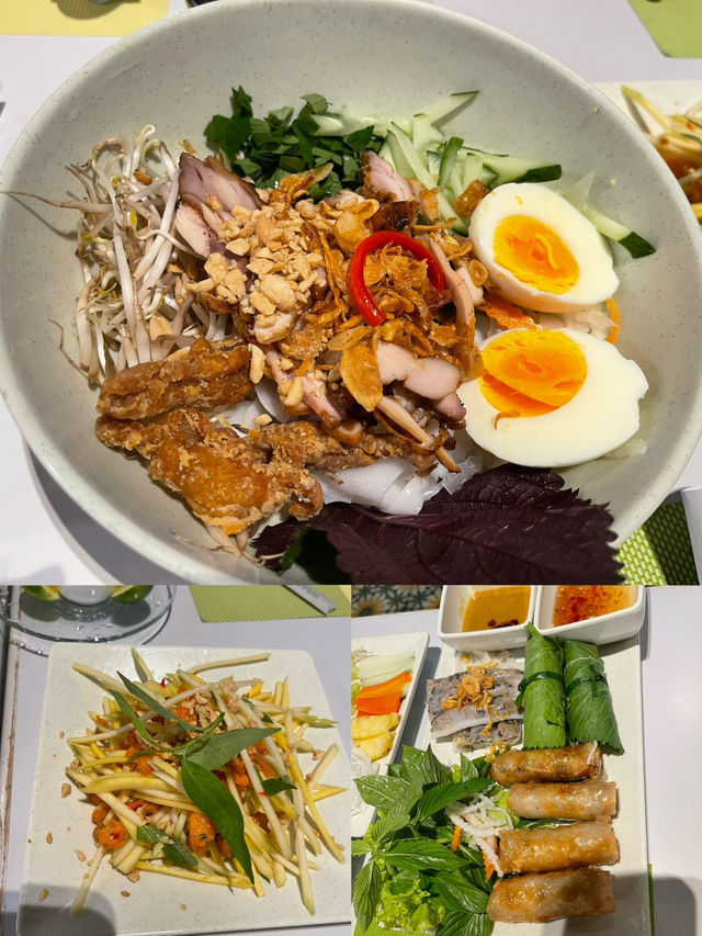 🌟 越南之美味：胡志明市 Wrap & Roll 餐廳試吃體驗 🇻🇳🍴