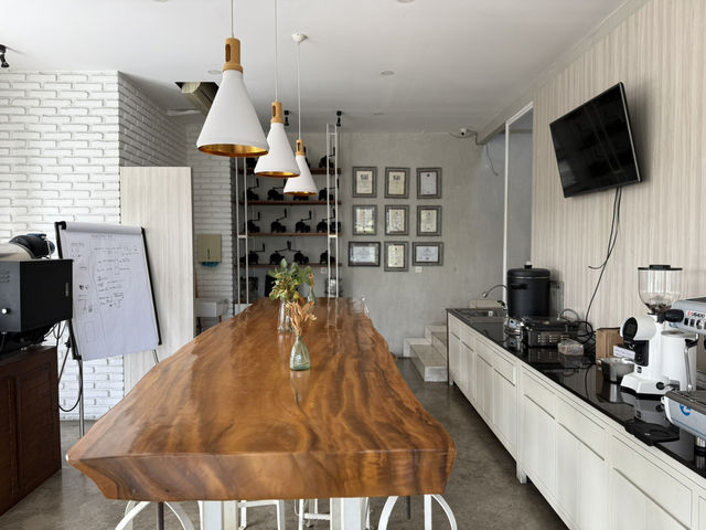 Sanur’s Coffee Lab of Flavor