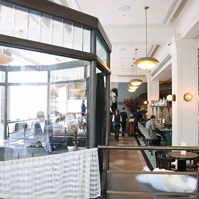 Gimlet Cafe