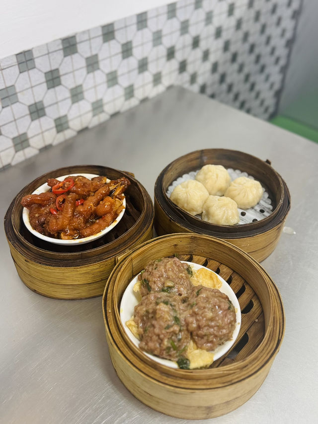 旺角懷舊風點心店👨🏻‍🍳✨ 一個人的浪漫！「牛肉檔」打卡位超盞鬼🐮📸  
