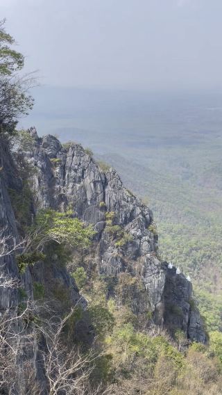One Day Trip วัดพระพุทธบาทสุทธาวาส จ.ลำปาง
