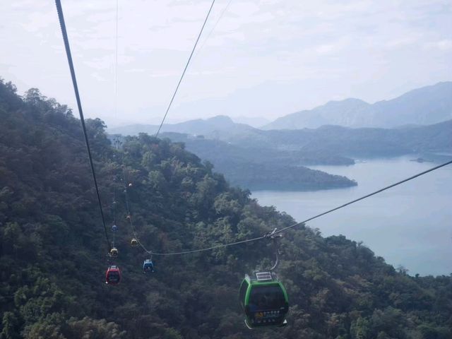 Sun Moon Lake (Sun Moon Lake Ropeway / 日月潭纜車)
