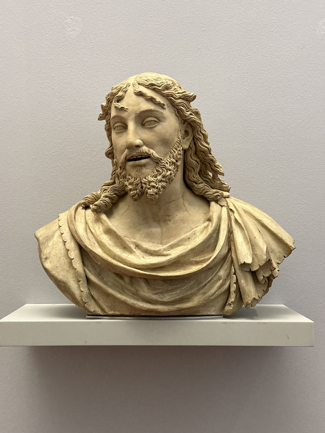 Impressive sculpture museum in Berlin