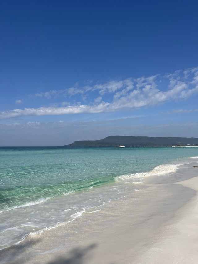 Party or Peace? Find Both on Koh Rong