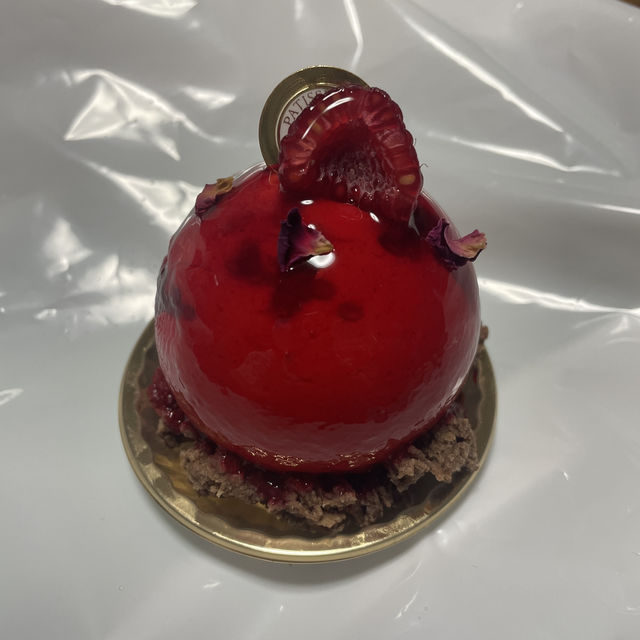 【埼玉/大宮🇯🇵】コロッとかわいいケーキ🍰 氷川の杜YAKUMO