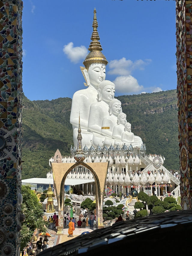 วัดสวยบนเขาค้อ ที่ไม่แวะถือว่าพลาด!