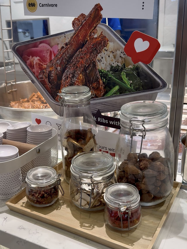 This Dongbei Braised Meat Stall at NEX Serves 400g Pork Sets from $6.90