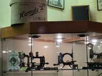 London Sewing Machine Museum: A Hidden Gem with a Rich History! 🧵🕰️