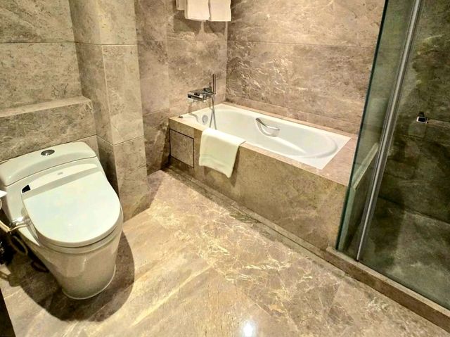 New World Millennium Hong Kong: Luxury by the Harbour