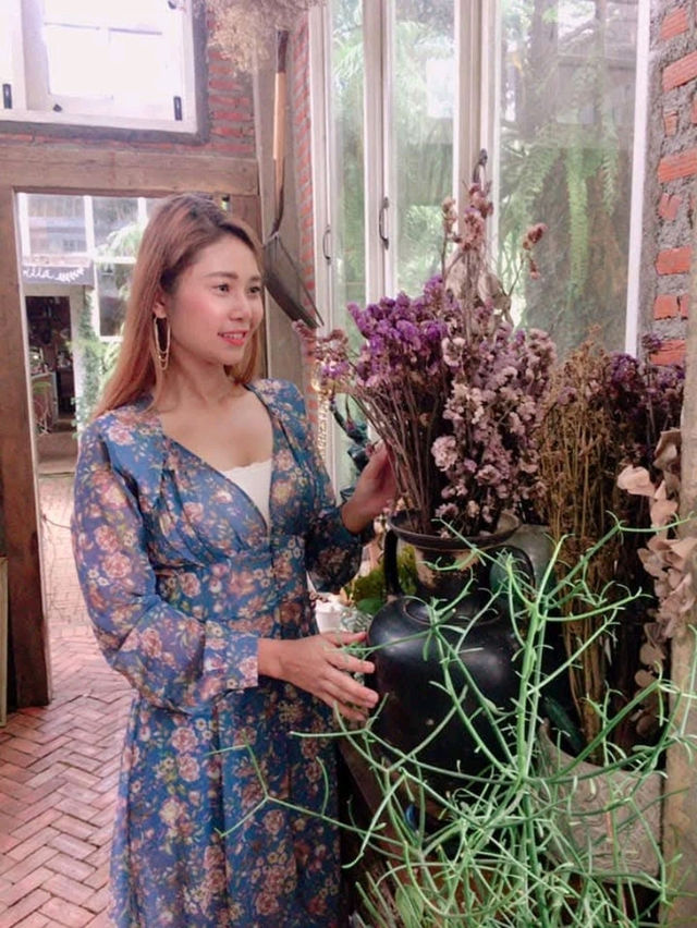 RAVI RIVA CAFE กาญจนบุรี