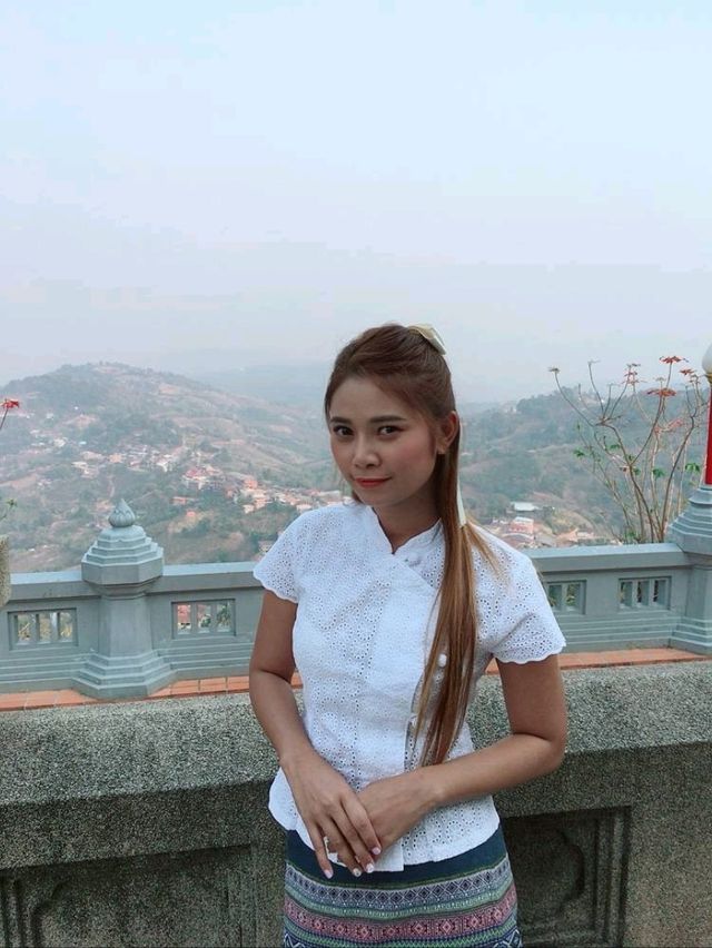 พระบรมธาตุศรีนครินทราสถิตย์มหาสันติคีรี แม่สลอง