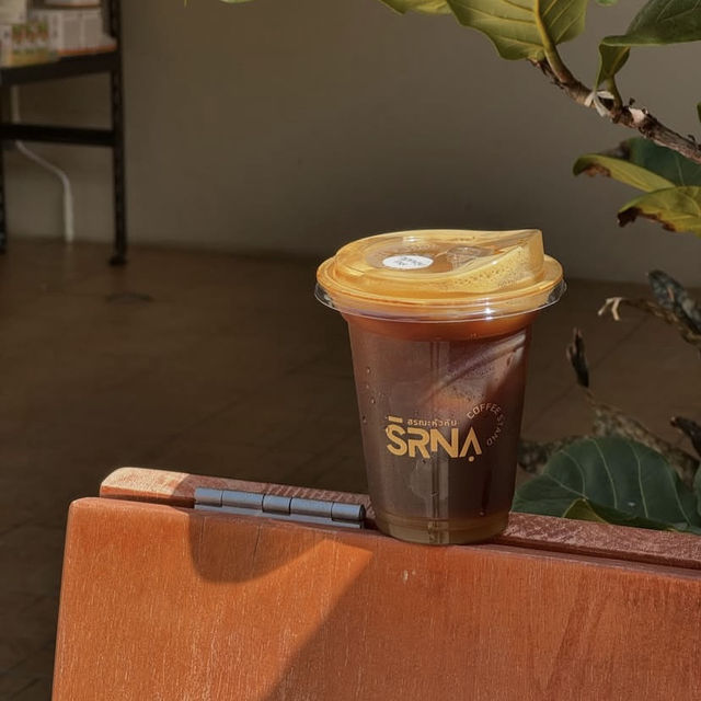  ☁️ SRNA. Cafe – เรียบ เท่ เงียบ 