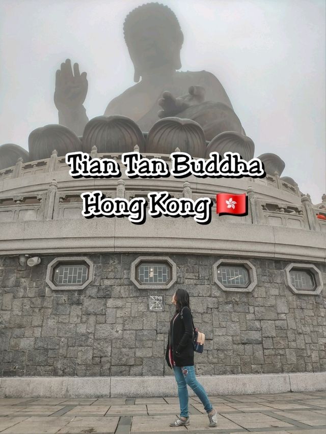 Tian Tan Buddha, Hong Kong – A Peaceful Escape Above the Clouds 🚡✨ 