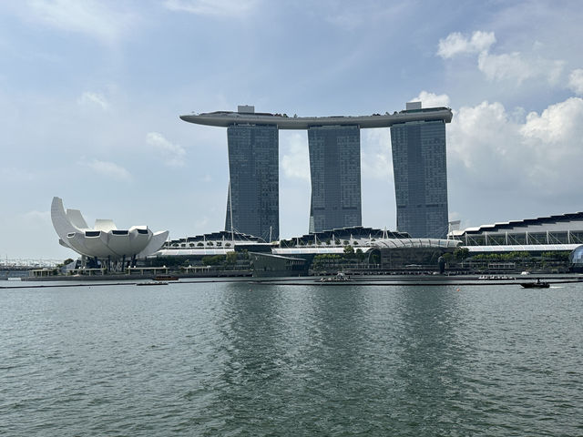 Singapore Day Trip at Merlion Park