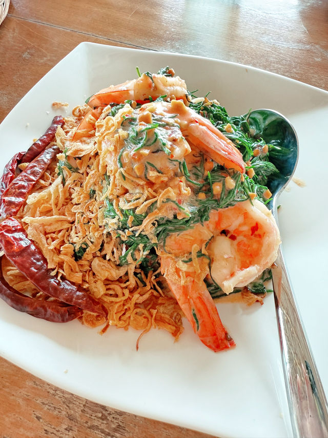 ข้าวใหม่ปลามัน ร้านอร่อยแห่งอัมพวา ราคาไม่แรง!!
