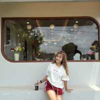 เที่ยวคาเฟ่ Mood ดี ที่ข้างบ้านคาเฟ่ 