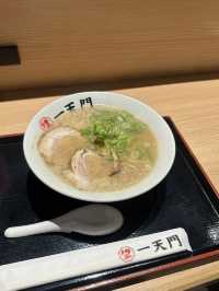 【日本/成田空港】充電もできる！出国前に食べたいラーメン屋さん🍜