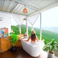 ฤดูสีเขียวเที่ยวเชียงรายกับที่พักวิวภูเขาสุดอลัง