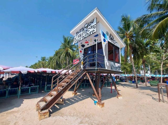 🌊 : Bangsaen beach หาดบางแสน ชลบุรี