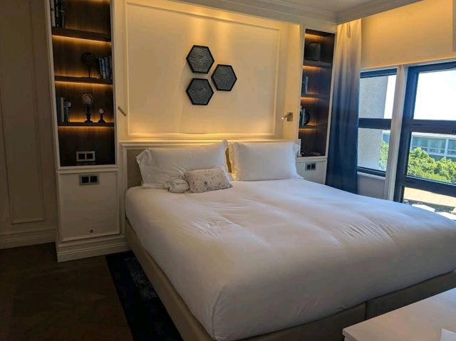 Sofitel Barcelona Skipper