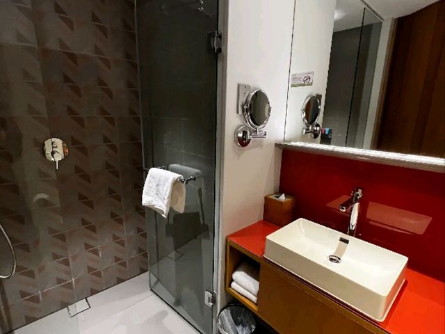 The Living Tower – My Green Escape at Oasia Hotel Downtown Singapore