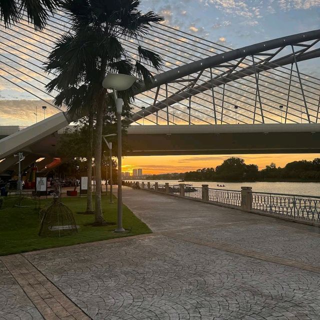 Putrajaya Lake