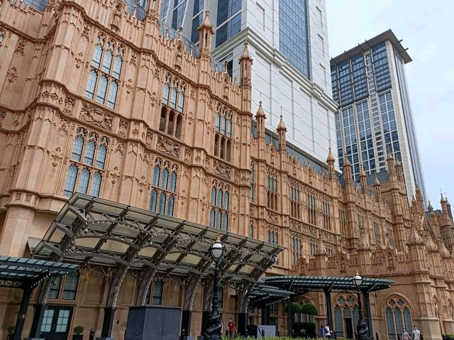 A Slice of London in Macau