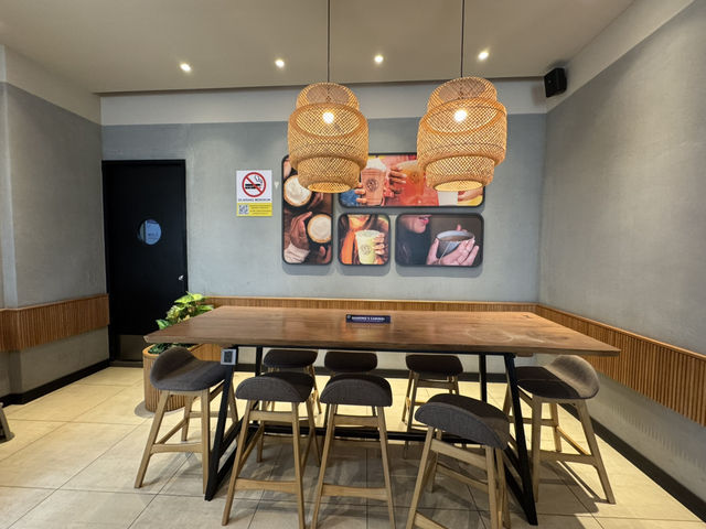 ☕ The Coffee Bean & Tea Leaf @ Eco Botani – Peaceful Coffee Break in the Afternoon
