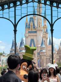 Tokyo Disney: The Park That Puts the ‘Magic’ in Overdrive