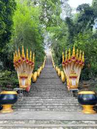 วัดเขาไม้แดง วัดสวยบนภูเขา ที่บางพระ ชลบุรี
