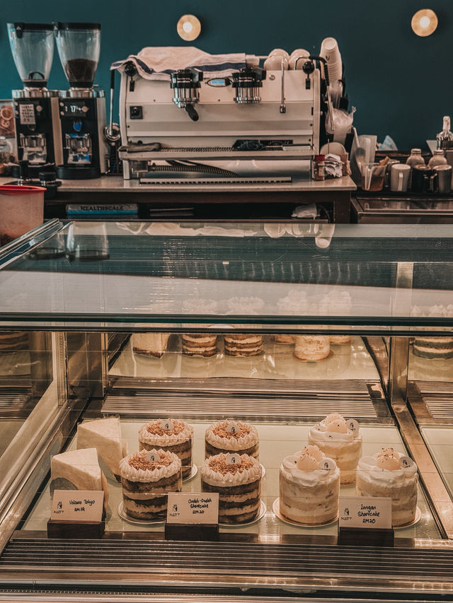 Chill Café Meets Fusion Flare – My Visit to Navy @ Arena Curve, Penang
