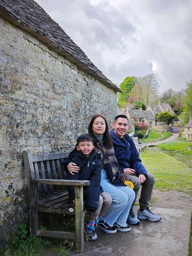 หมู่บ้าน bibury
