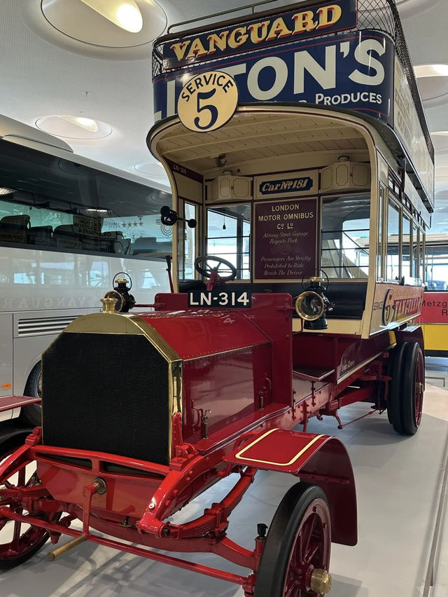 Mercedes-Benz Museum – A Journey Through Automotive History in Stuttgart
