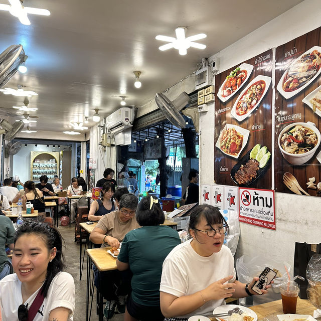 🥗 แซ่บทุกเมนู! รีวิวร้านจัดจ้าน จตุจักร