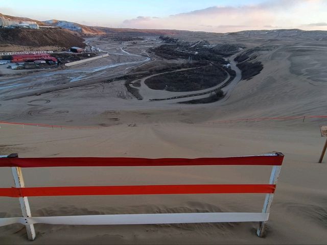 Epic Desert Theme Park Adventure: Sand, Thrills & Cable Cars 🚡🏜️ Epic Desert Theme Park Adventure: Sand, Thrills & Cable Cars 🚡🏜️