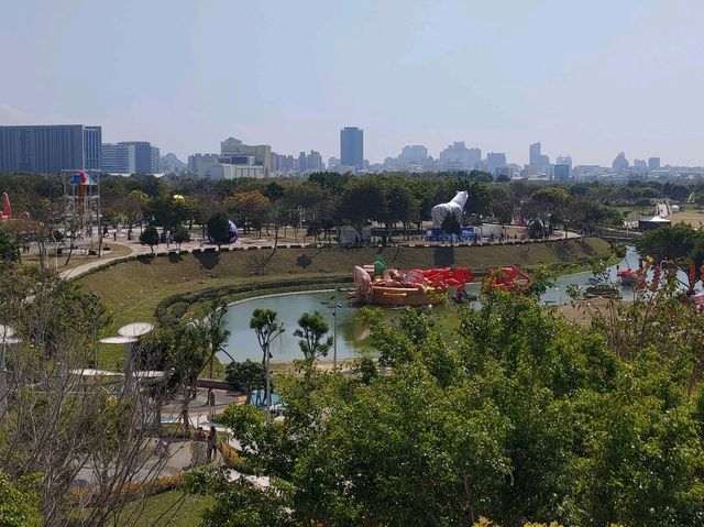 台中那個大到會走到腿軟的「中央公園」 台中那個大到會走到腿軟的「中央公園」