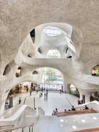 紐約科幻蟲洞建築打卡新熱點🦋  