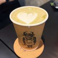(칭다오청양카페) 칭다오 청양 커피맛집 GOLDEN CAFFE戈登咖啡(万科魅力新城店)